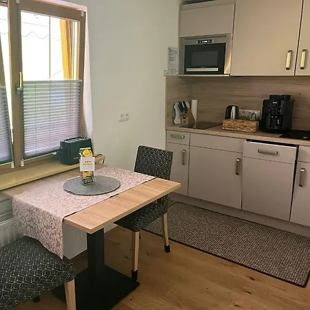 Gasthuis Fellhornblick 3*