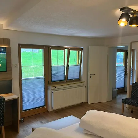 Fellhornblick Guest house *