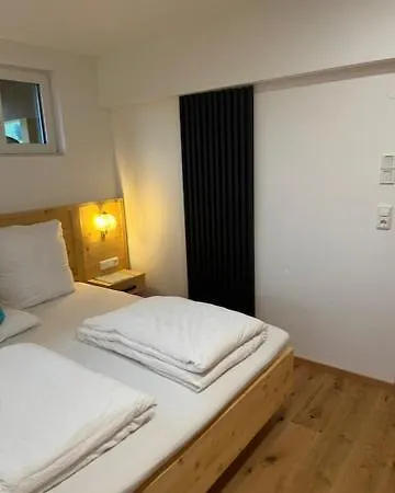 Gasthuis Fellhornblick 3*